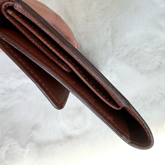 Louis Vuitton Porte Tresor International - Picture 13 of 16